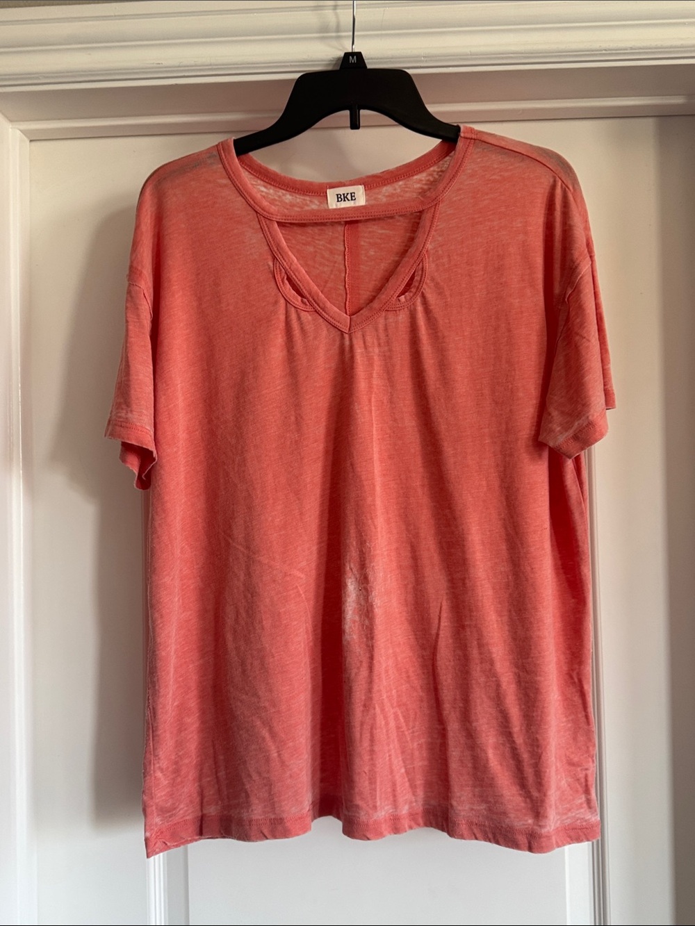 BKE Coral Distressed Cutout V-Neck Tee